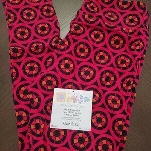NEW Lularoe Leggings size one size